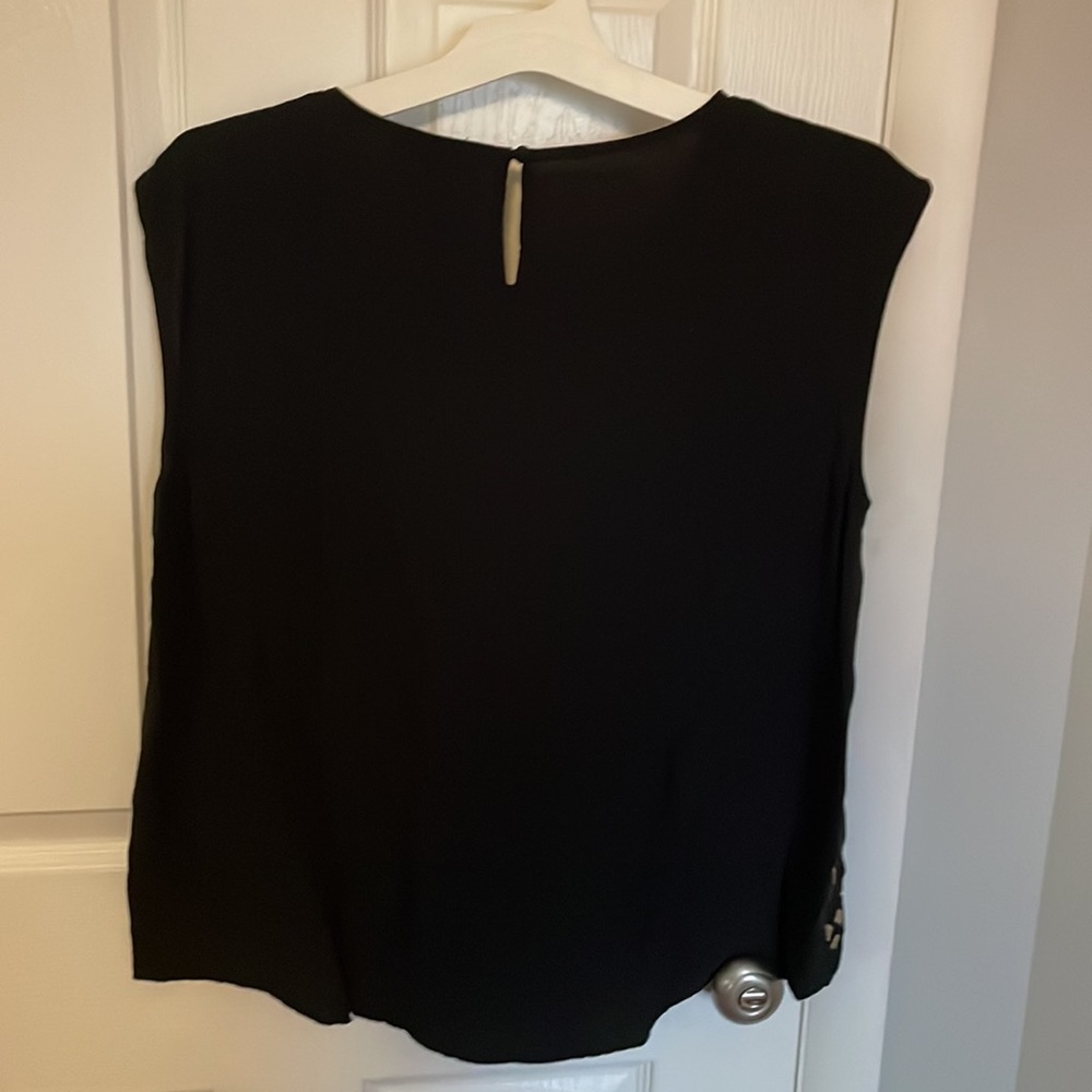 Embroidered Tunic Top - Picture 3 of 3
